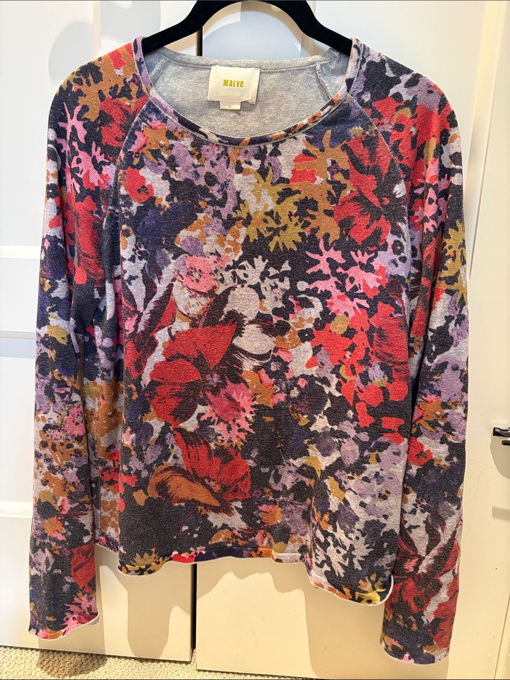 Maeve Multicolor Floral Raglan Sweatshirt in Pink, Red & Purple